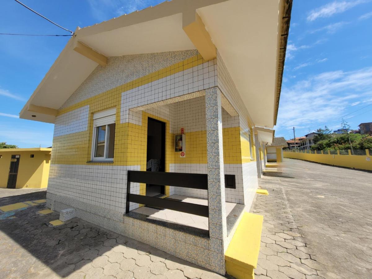 Pousada Genoveva - Apto Com Um Dormitorio Farol de Santa Marta Buitenkant foto